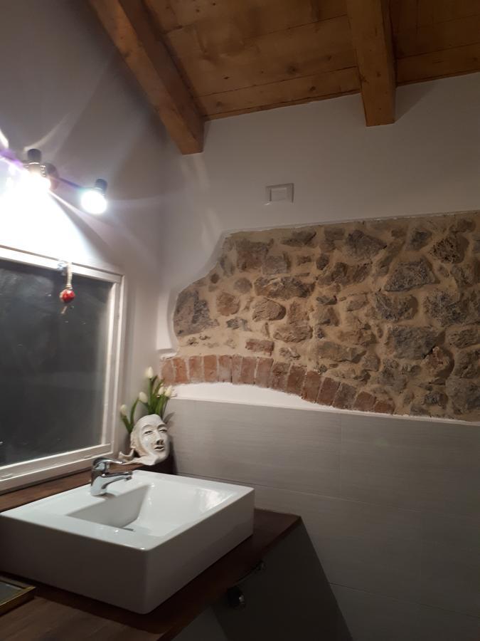 Da Rita Lägenhet San Terenzo Exteriör bild